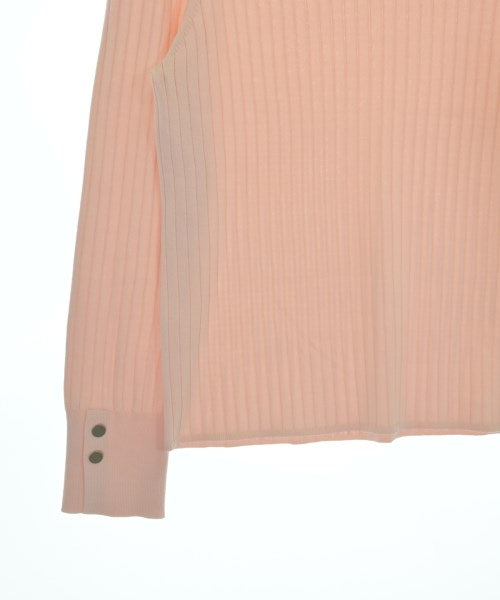 UNTITLED เสื้อกันหนาว