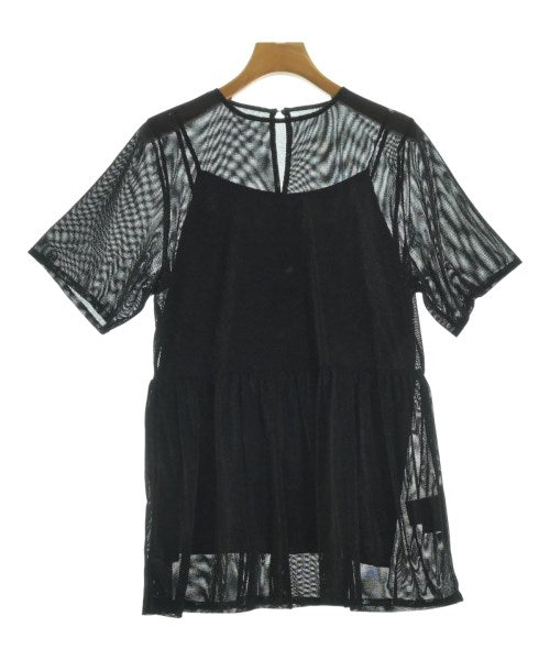 UNTITLED เสื้อสตรี