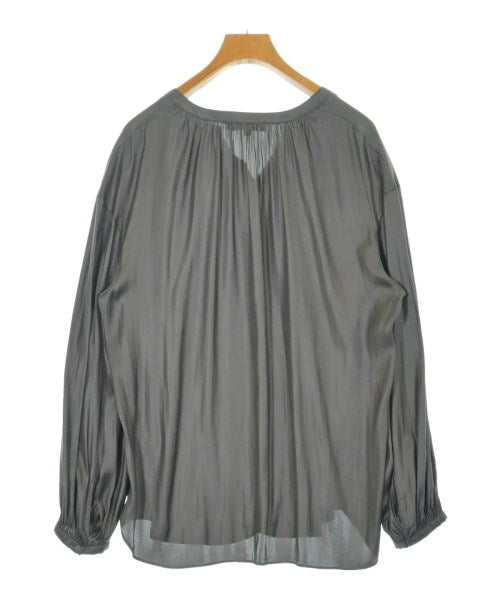 UNTITLED เสื้อสตรี