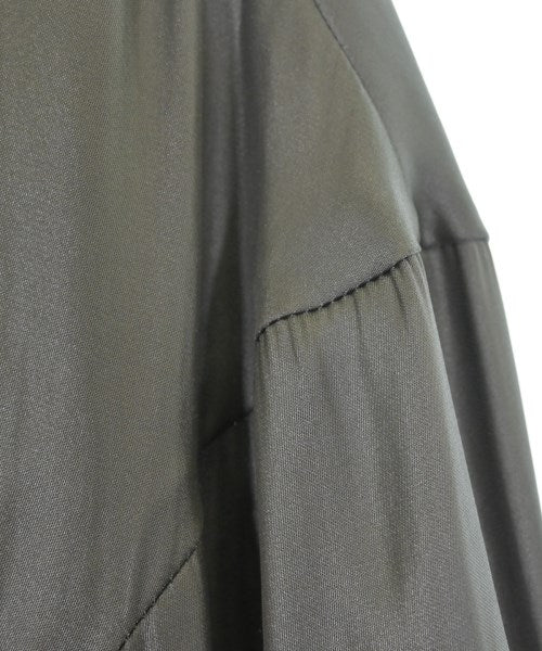 UNTITLED เสื้อสตรี