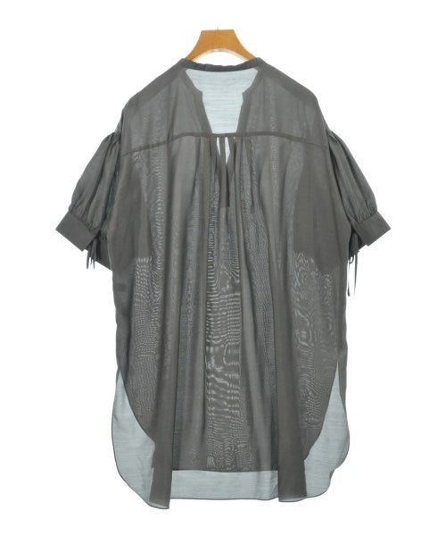 UNTITLED เสื้อสตรี