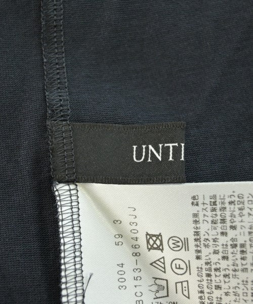 UNTITLED เสื้อสตรี