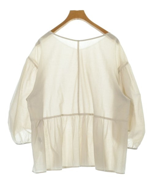UNTITLED เสื้อสตรี