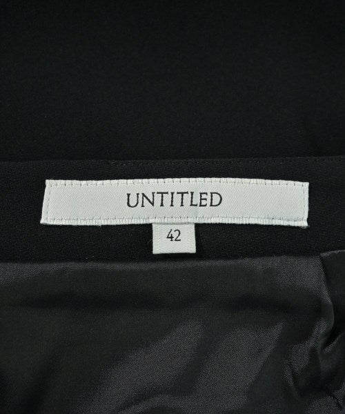 UNTITLED กระโปรงยาวถึงเข่า