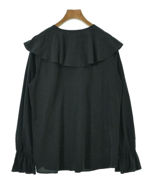 UNTITLED เสื้อลำลอง