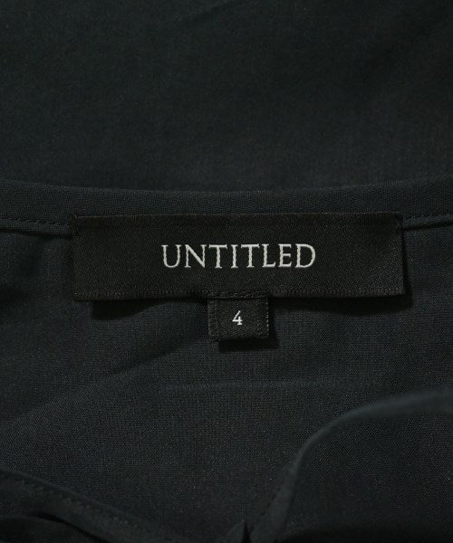 UNTITLED เสื้อลำลอง
