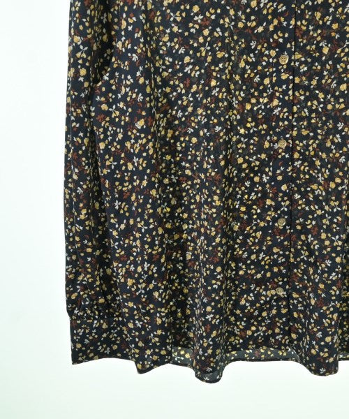 UNTITLED เสื้อสตรี