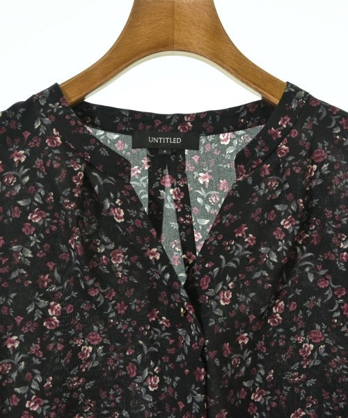 UNTITLED เสื้อสตรี
