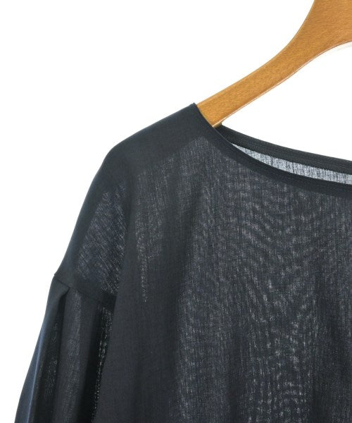 UNTITLED เสื้อสตรี