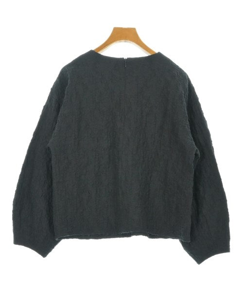 UNTITLED เสื้อสตรี
