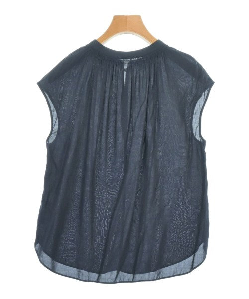 UNTITLED เสื้อสตรี