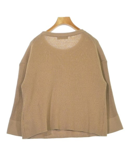 UNTITLED เสื้อกันหนาว