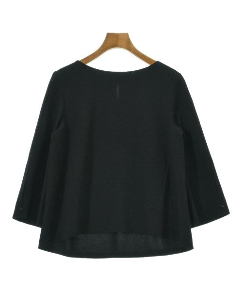 UNTITLED เสื้อสตรี