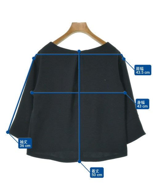 UNTITLED เสื้อสตรี