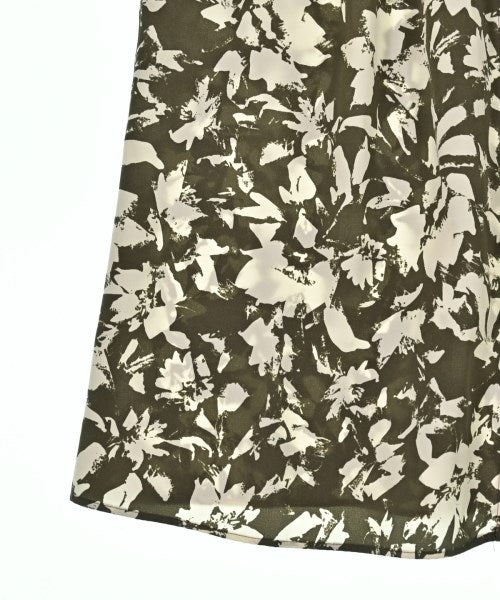 UNTITLED เสื้อลำลอง