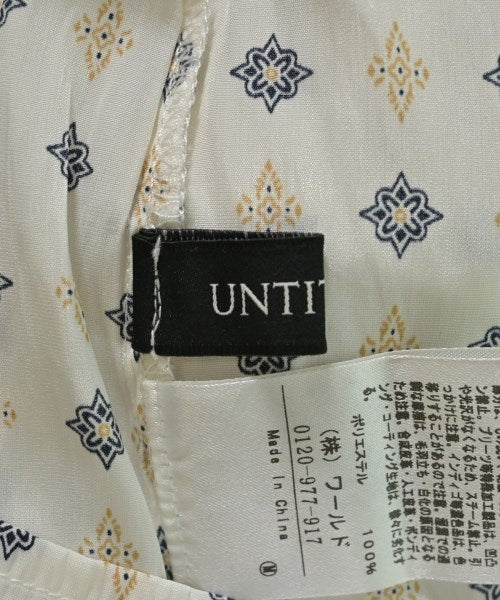 UNTITLED เสื้อสตรี
