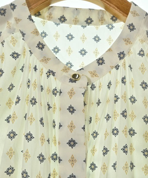 UNTITLED เสื้อสตรี