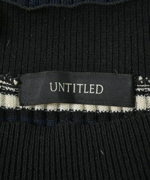 UNTITLED เสื้อกันหนาว