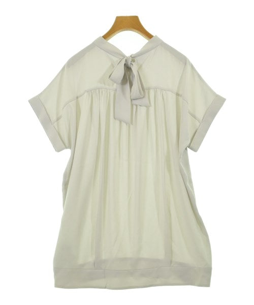 UNTITLED เสื้อสตรี