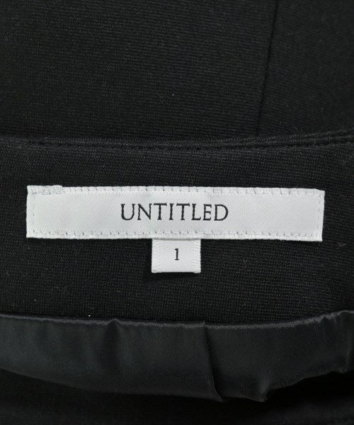 UNTITLED กระโปรงยาวถึงเข่า