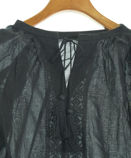 UNTITLED เสื้อสตรี