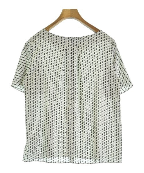 UNTITLED เสื้อสตรี
