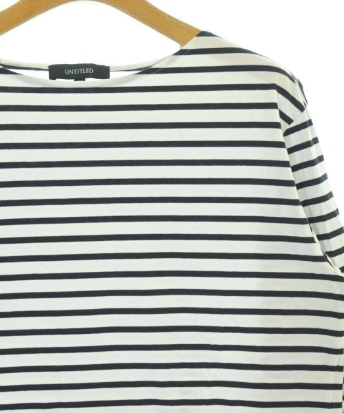 UNTITLED เสื้อยืด/เสื้อท็อปส์
