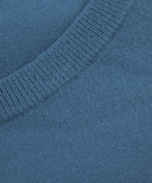 UNTITLED เสื้อกันหนาว