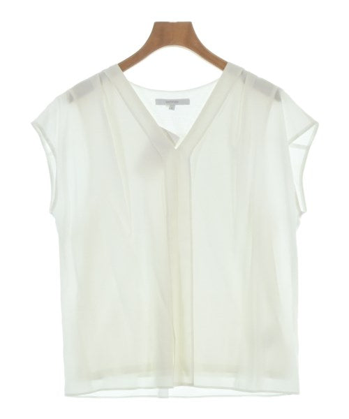UNTITLED เสื้อสตรี