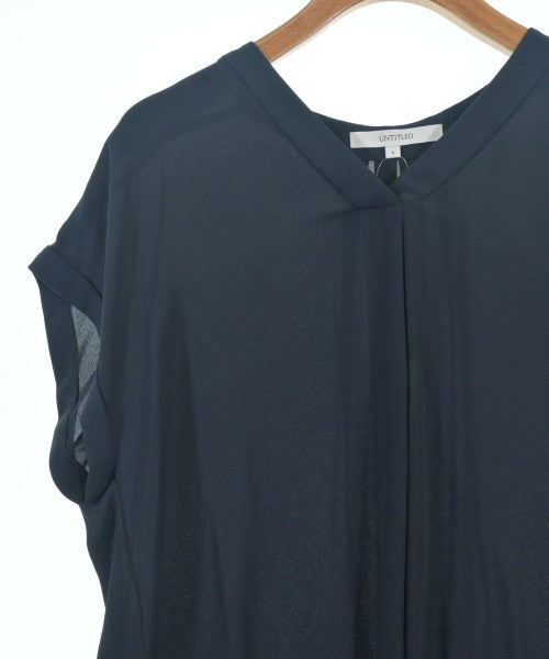 UNTITLED เสื้อสตรี
