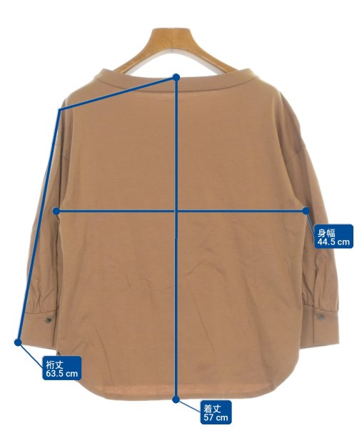 UNTITLED เสื้อยืด/เสื้อท็อปส์