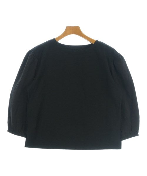 UNTITLED เสื้อยืด/เสื้อท็อปส์