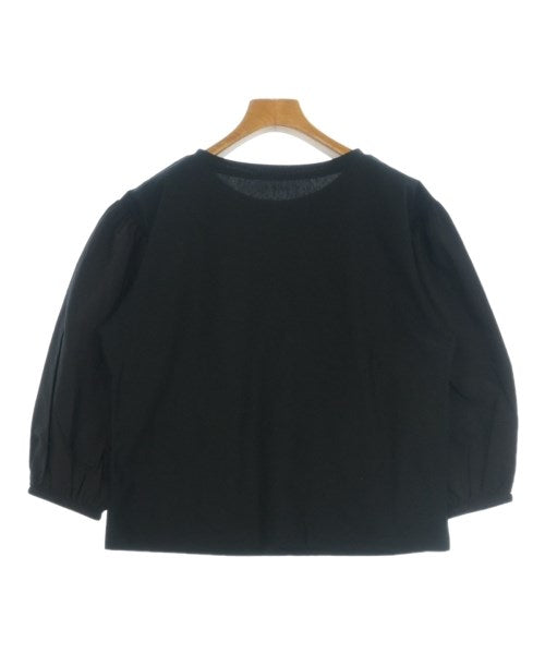 UNTITLED เสื้อยืด/เสื้อท็อปส์