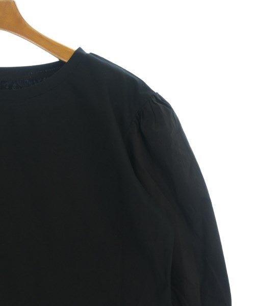 UNTITLED เสื้อยืด/เสื้อท็อปส์