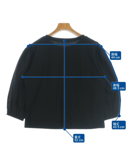 UNTITLED เสื้อยืด/เสื้อท็อปส์
