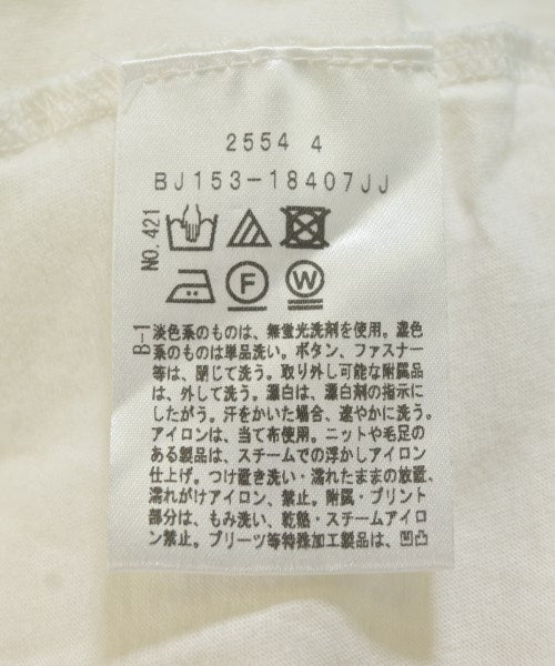 UNTITLED เสื้อยืด/เสื้อท็อปส์