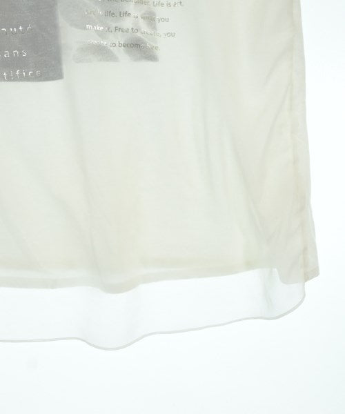 UNTITLED เสื้อยืด/เสื้อท็อปส์