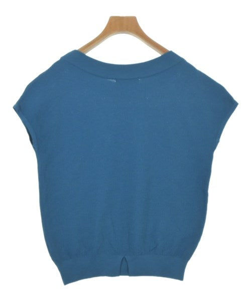 UNTITLED เสื้อกันหนาว