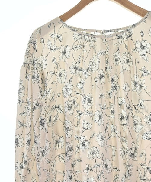 UNTITLED เสื้อสตรี