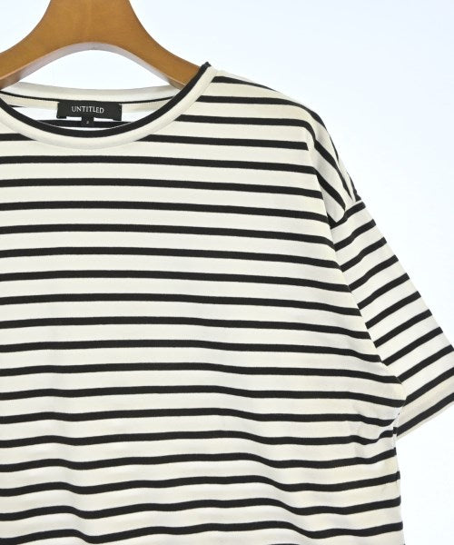UNTITLED เสื้อยืด/เสื้อท็อปส์