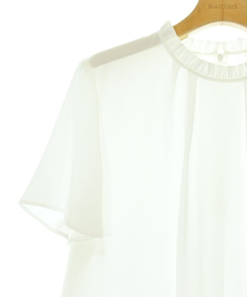 UNTITLED เสื้อสตรี