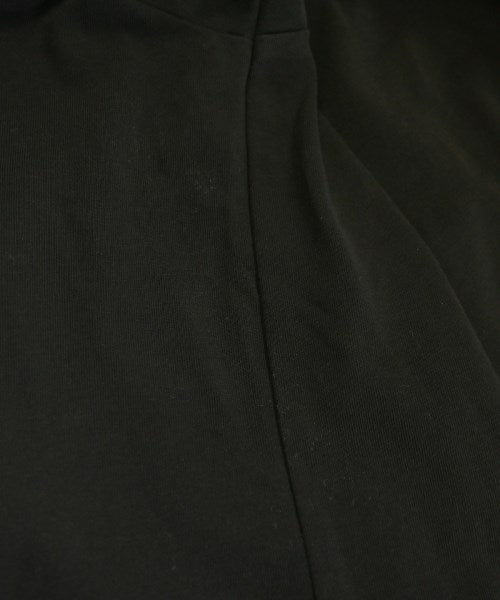UNTITLED เสื้อยืด/เสื้อท็อปส์