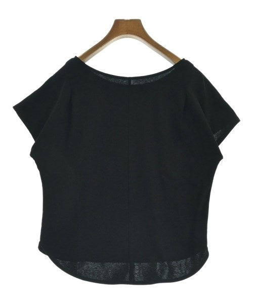 UNTITLED เสื้อยืด/เสื้อท็อปส์
