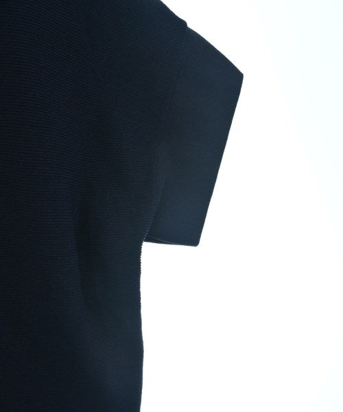 UNTITLED เสื้อกันหนาว