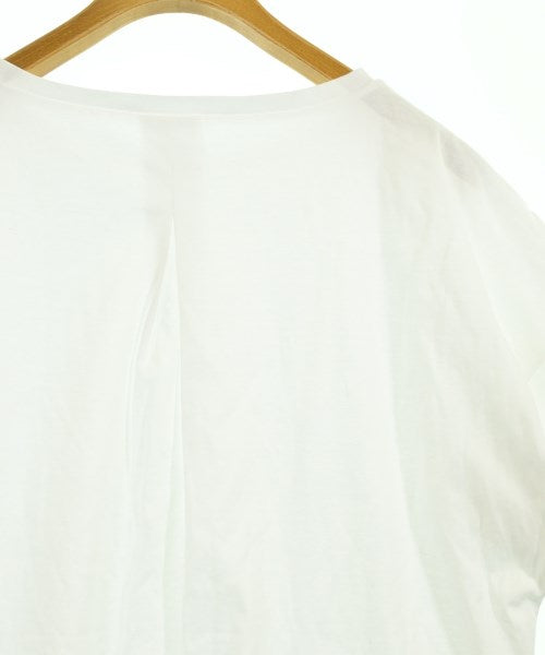 UNTITLED เสื้อยืด/เสื้อท็อปส์