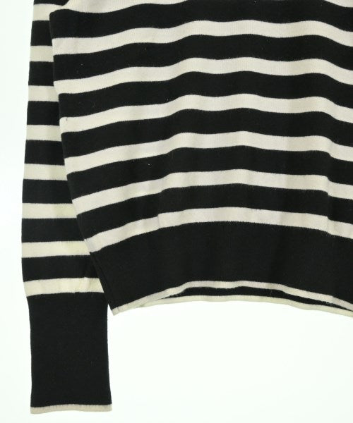 UNTITLED เสื้อกันหนาว