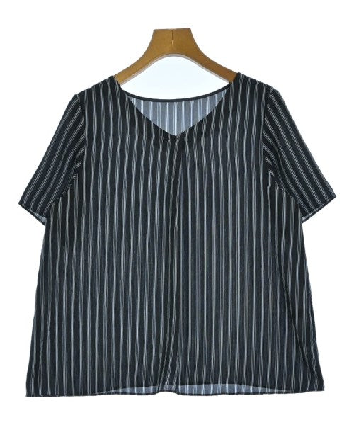 UNTITLED เสื้อสตรี