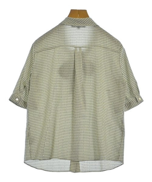 UNTITLED เสื้อลำลอง