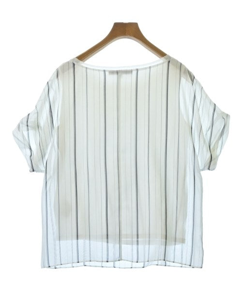 UNTITLED เสื้อสตรี