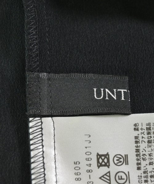 UNTITLED เสื้อลำลอง